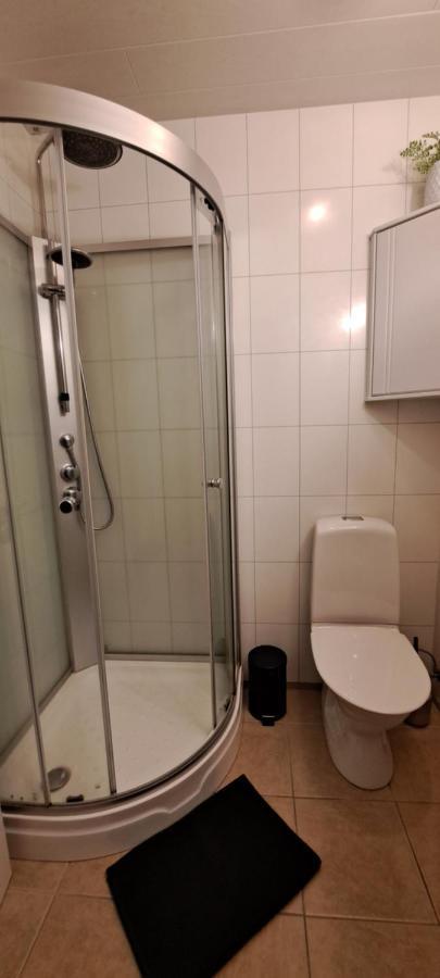 Guesthouse Klambrasel Skogar  Exteriör bild